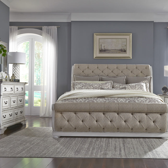 Abbey Park - Sleigh Bed, Dresser & Mirror