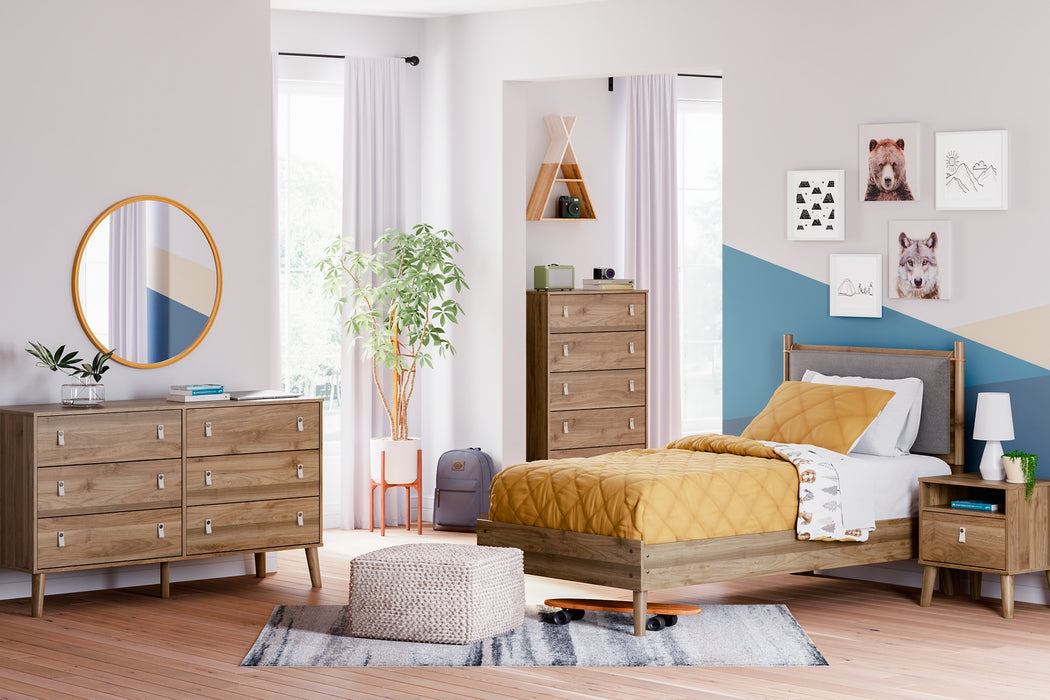 Aprilyn Six Drawer Dresser