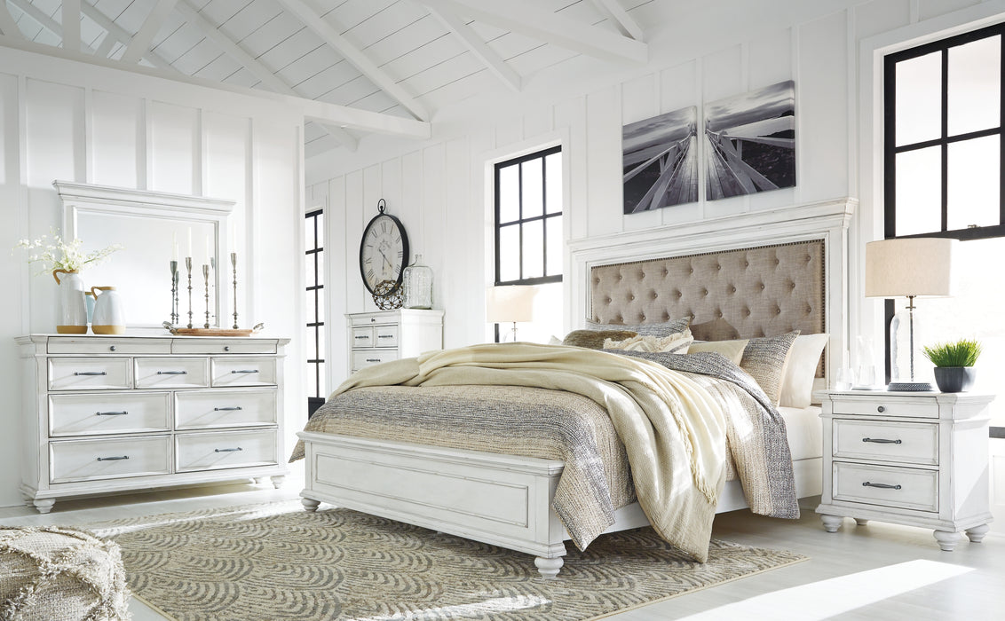 Kanwyn Queen Panel Bed with Mirrored Dresser and Chest