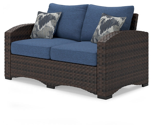 Windglow Loveseat w/Cushion