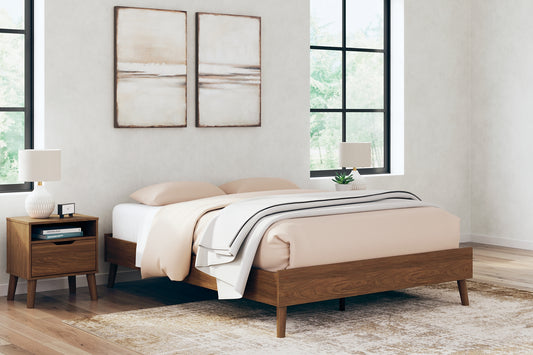 Fordmont  Platform Bed